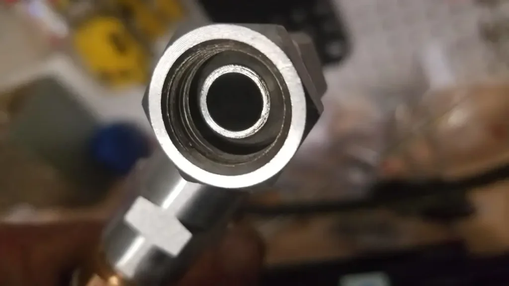 how to tighten hydraulic hose fittings